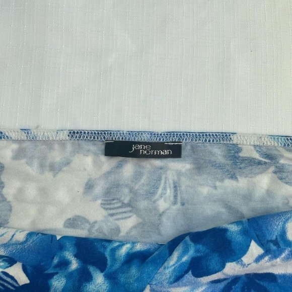 Jane Norman Womens Blue and White Crop-top